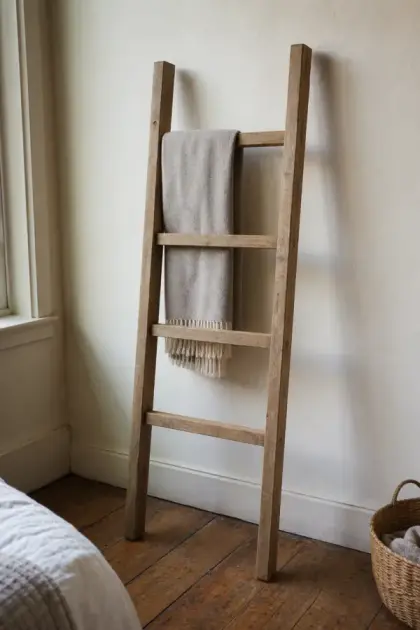 A finished blanket ladder